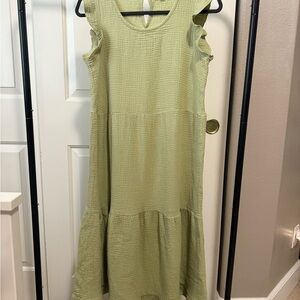 Sleeveless Green Maxi Dress